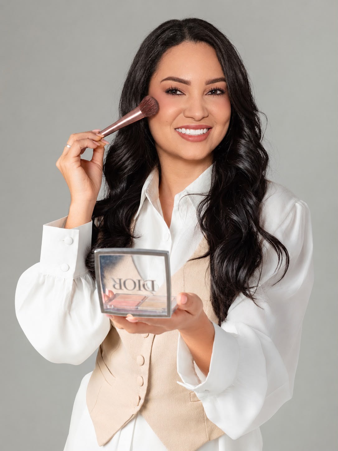 Lina Canizales, maquilladora profesional en Houston