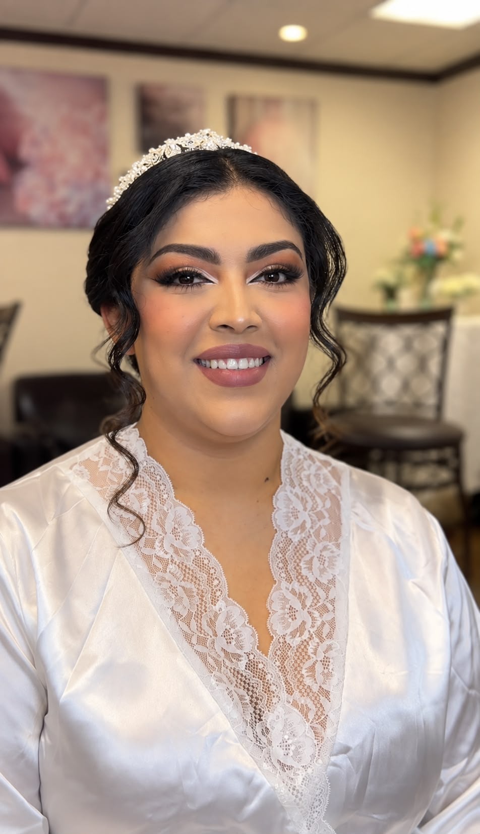 Novias: maquillaje y peinado, look 2